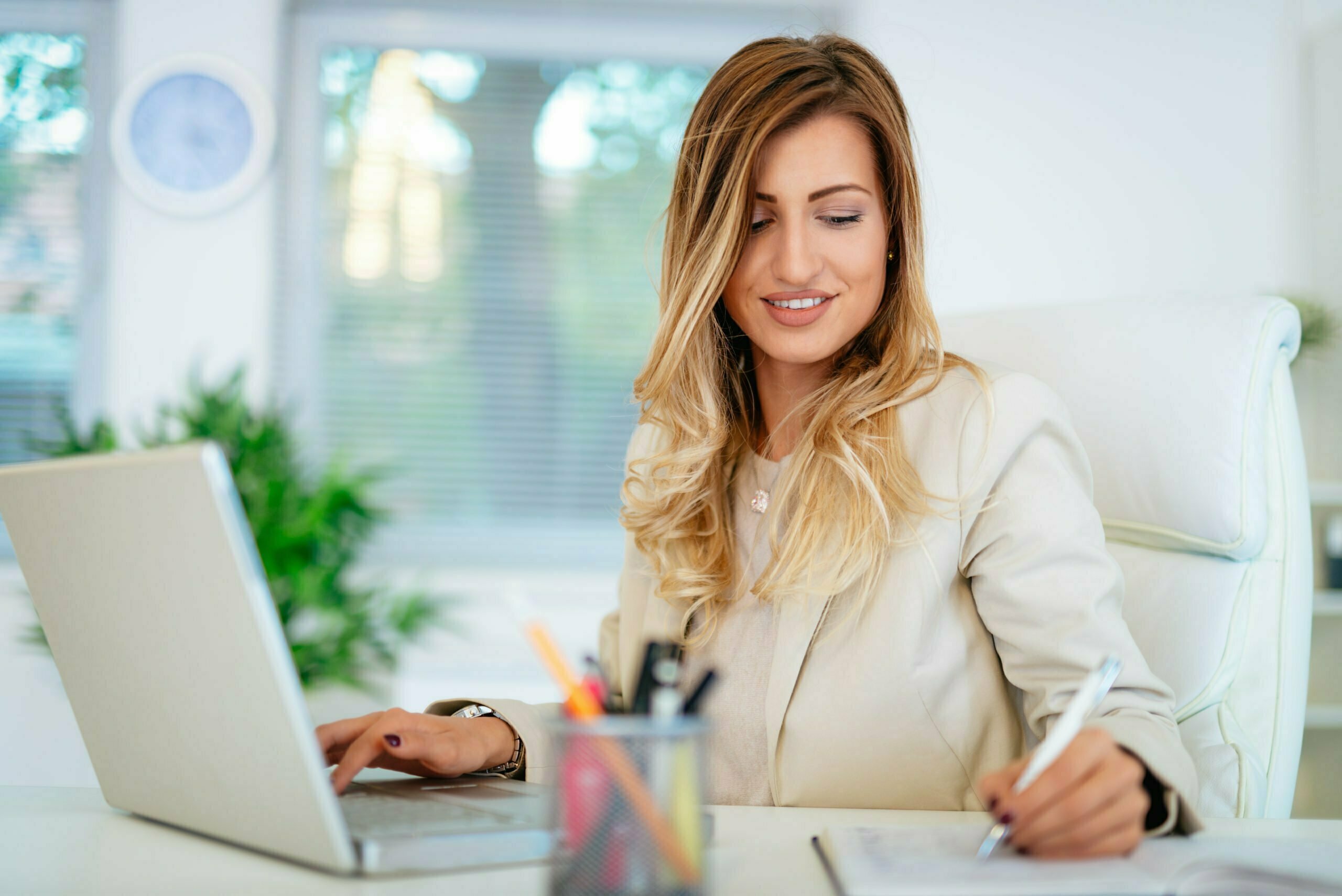 How To Conduct an Effective People Search on the Internet